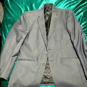 Great condition Kenneth Cole reaction suit jacket